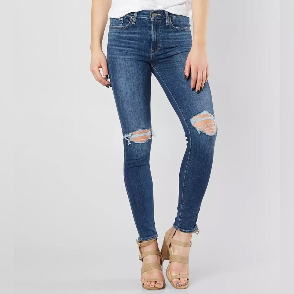 Women’s Levi’s 721 High Rise Skinny Dark Blue Jeans